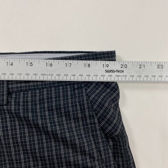 Callaway X Series Golf Shorts Mens Size 38 Black White Check - Picture 7 of 11